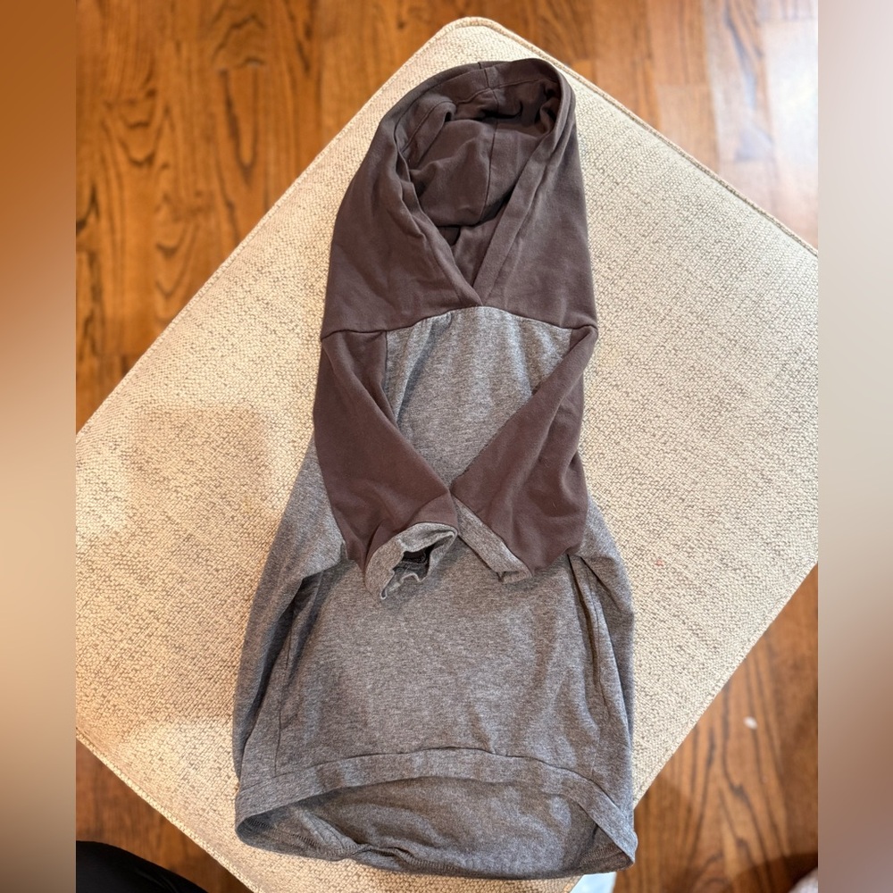 Max Bone Gray/heather gray hoodie.